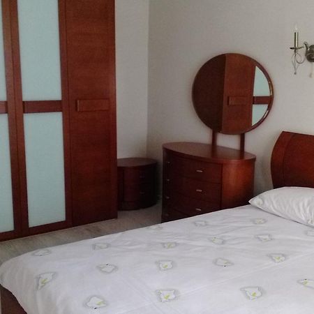קייב Apartment On Prospiekt Pobiedy 18 מראה חיצוני תמונה