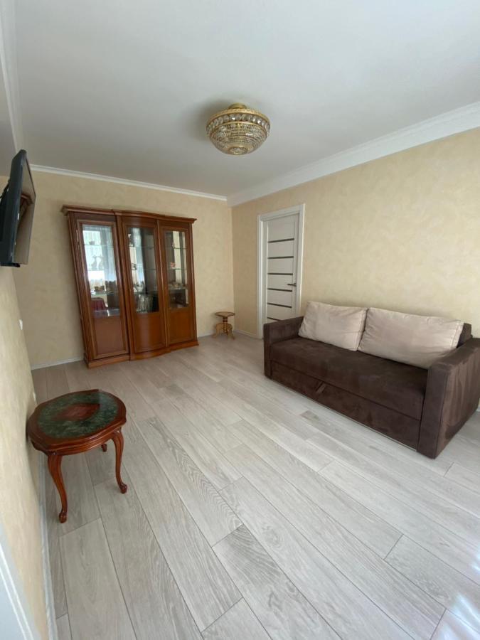 קייב Apartment On Prospiekt Pobiedy 18 מראה חיצוני תמונה